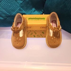 L'Amour Suede Mary Jane's in Nu. Khaki